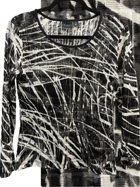 TRIBAL Patterned Smocked Top Black/White S